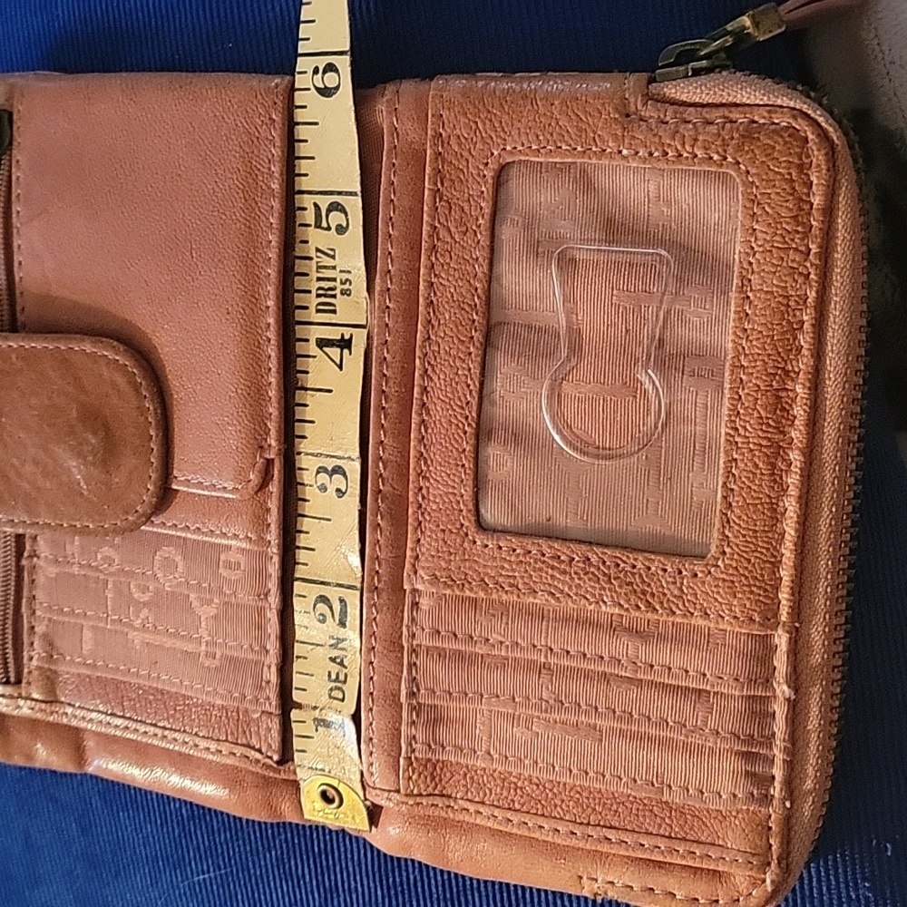Wallet - Picture 7 of 10